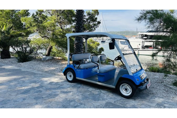 Yamaha G31E, 5 sjedala, potpuno renovirana golf kola, plava