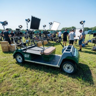 Golf vozila u filmskoj industriji – Nevidljiva logistika i atraktivan filmski alat u jednom